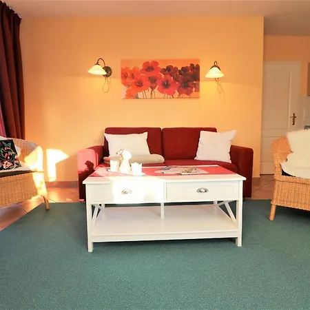 Achtern Hafen App 04 アパート