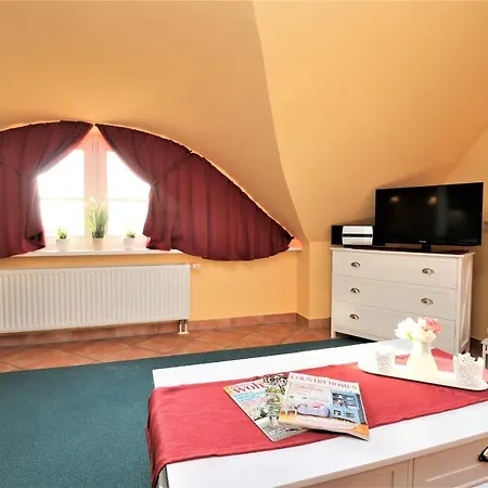 Achtern Hafen App 04 アパート *